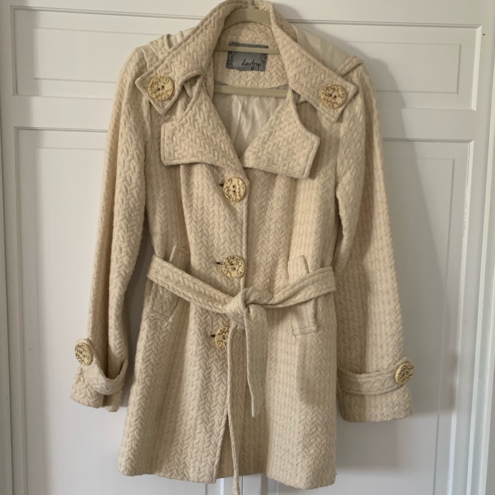 Women’s Cream Daytrip Coat